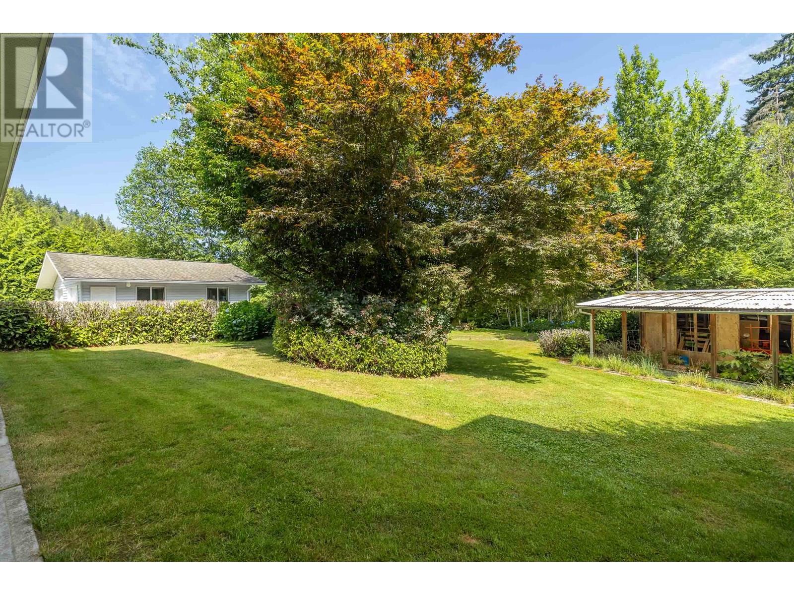 Photo 34 of 26307 Grant Avenue, Maple Ridge BC