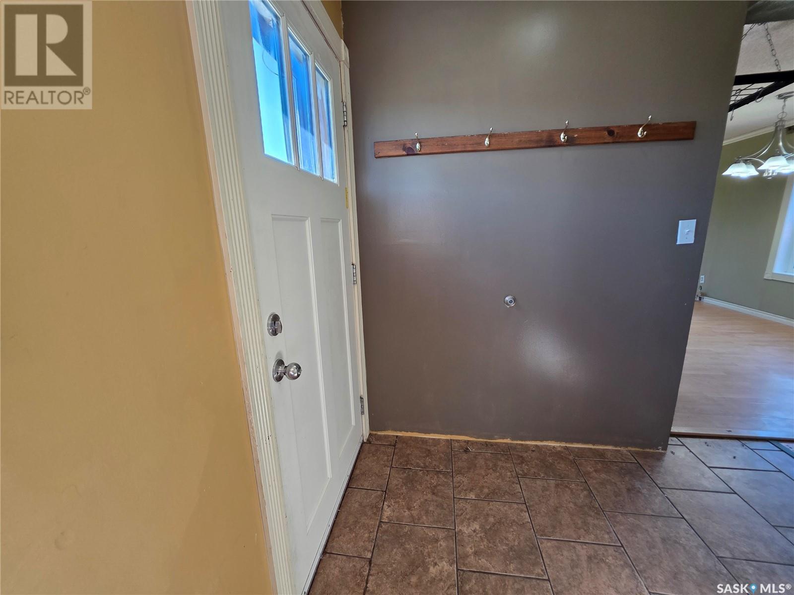 Photo 19 of 214 Flora Avenue, Swift Current Rm No 137 SK