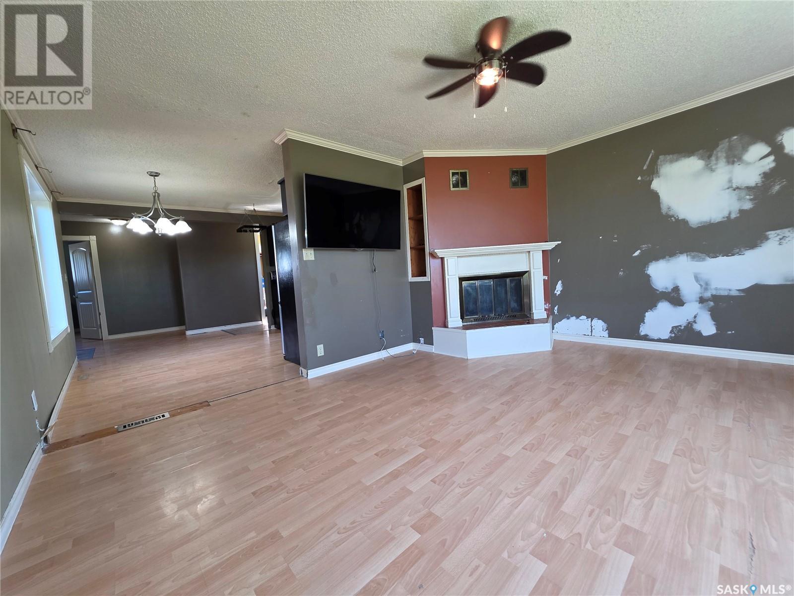 Photo 20 of 214 Flora Avenue, Swift Current Rm No 137 SK