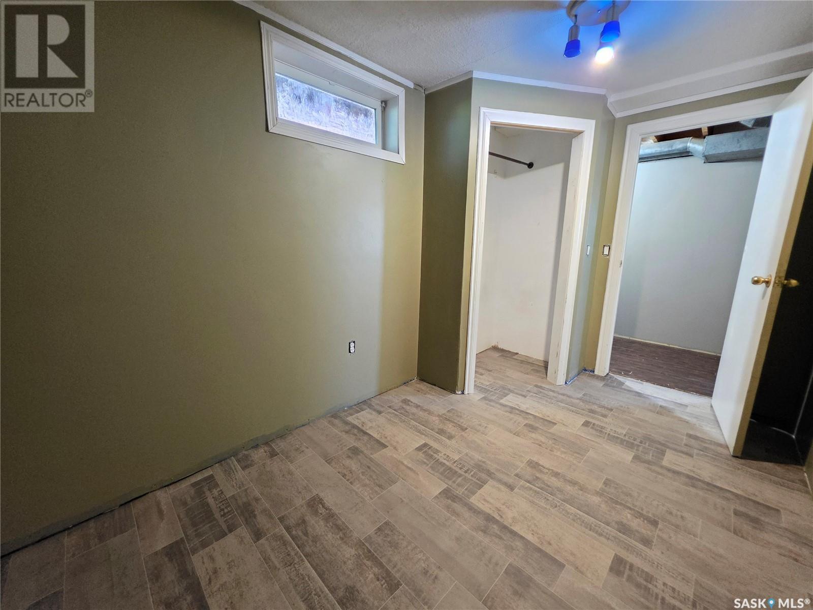 Photo 18 of 214 Flora Avenue, Swift Current Rm No 137 SK