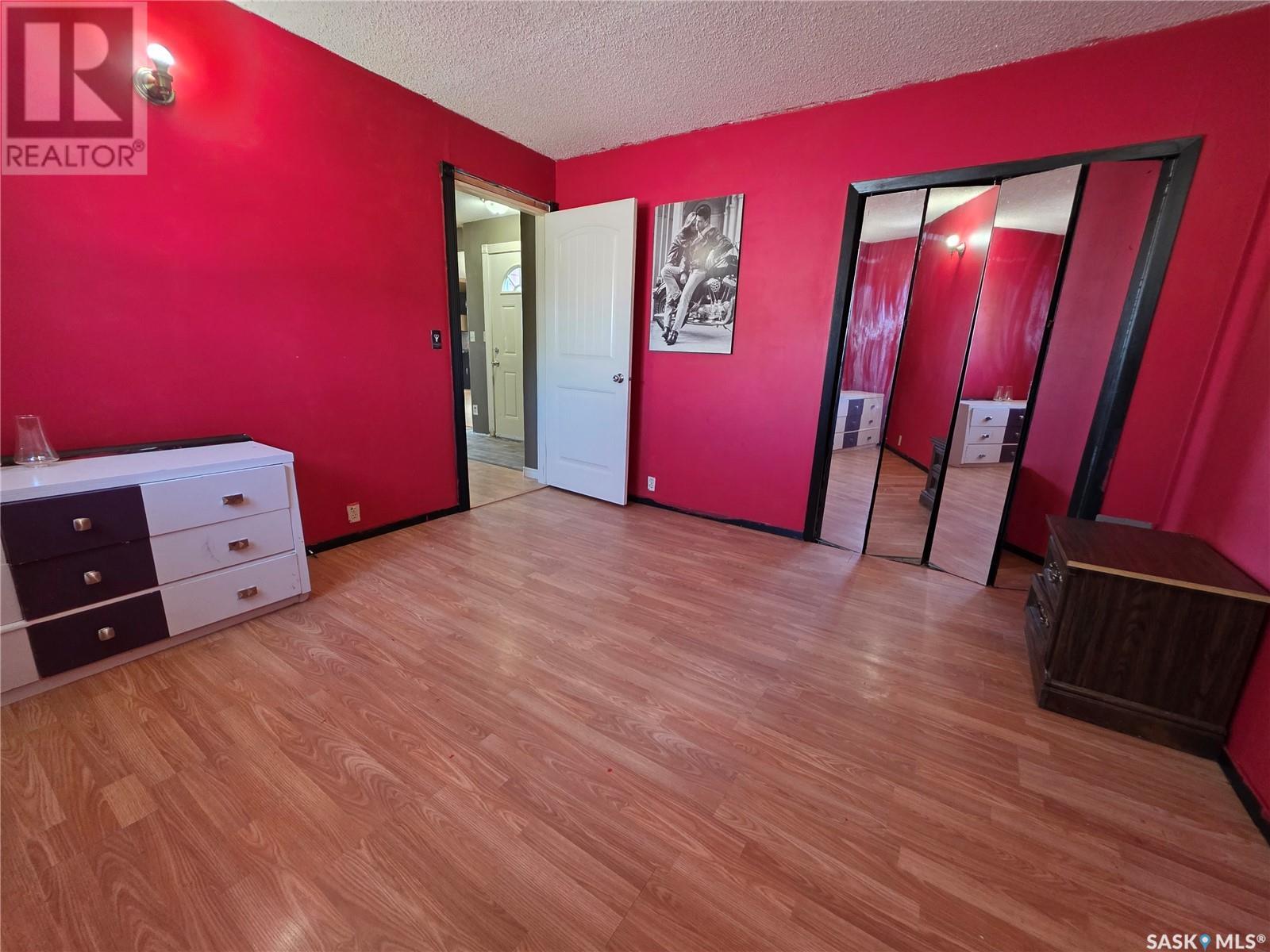 Photo 21 of 214 Flora Avenue, Swift Current Rm No 137 SK