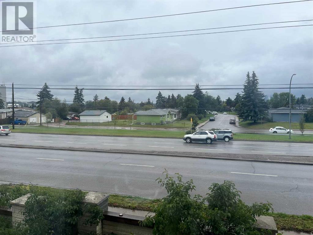 Single Family House for Sale in   Garry Crescent NE Greenview Calgary 