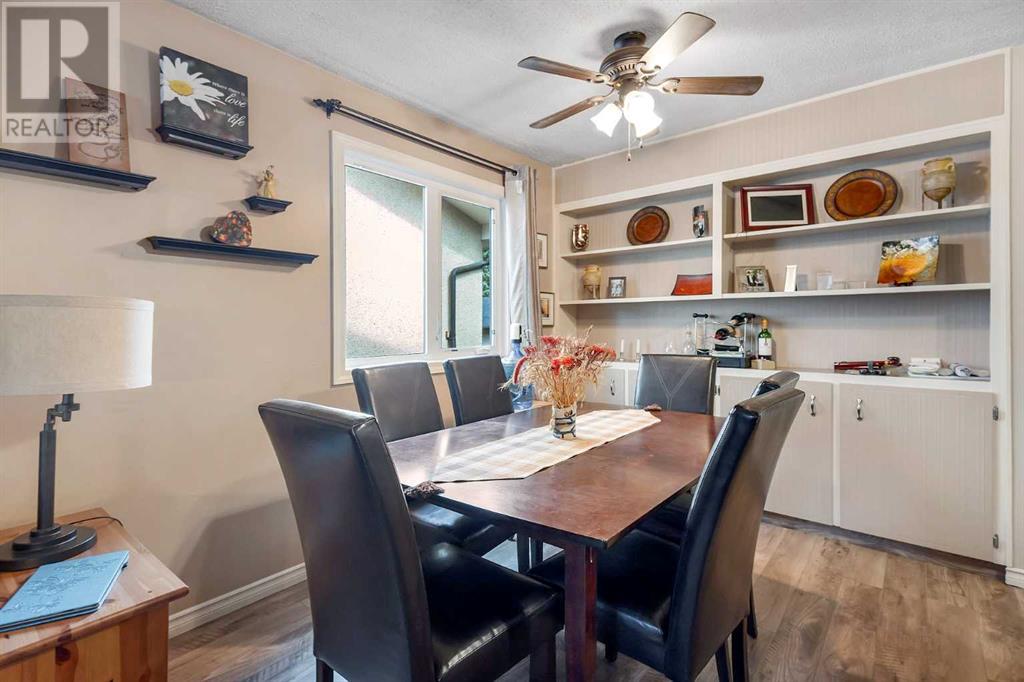 Single Family House Bi-level for Sale in  Doverview Road SE Dover Calgary 