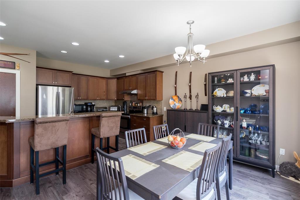 Photo 11 of 22 99 Keslar Road, Winnipeg MB