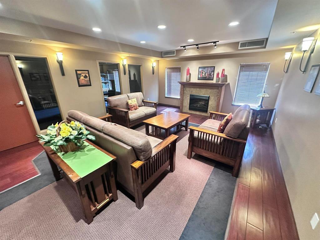 Photo 2 of 309 270 Fairhaven Road, Winnipeg MB