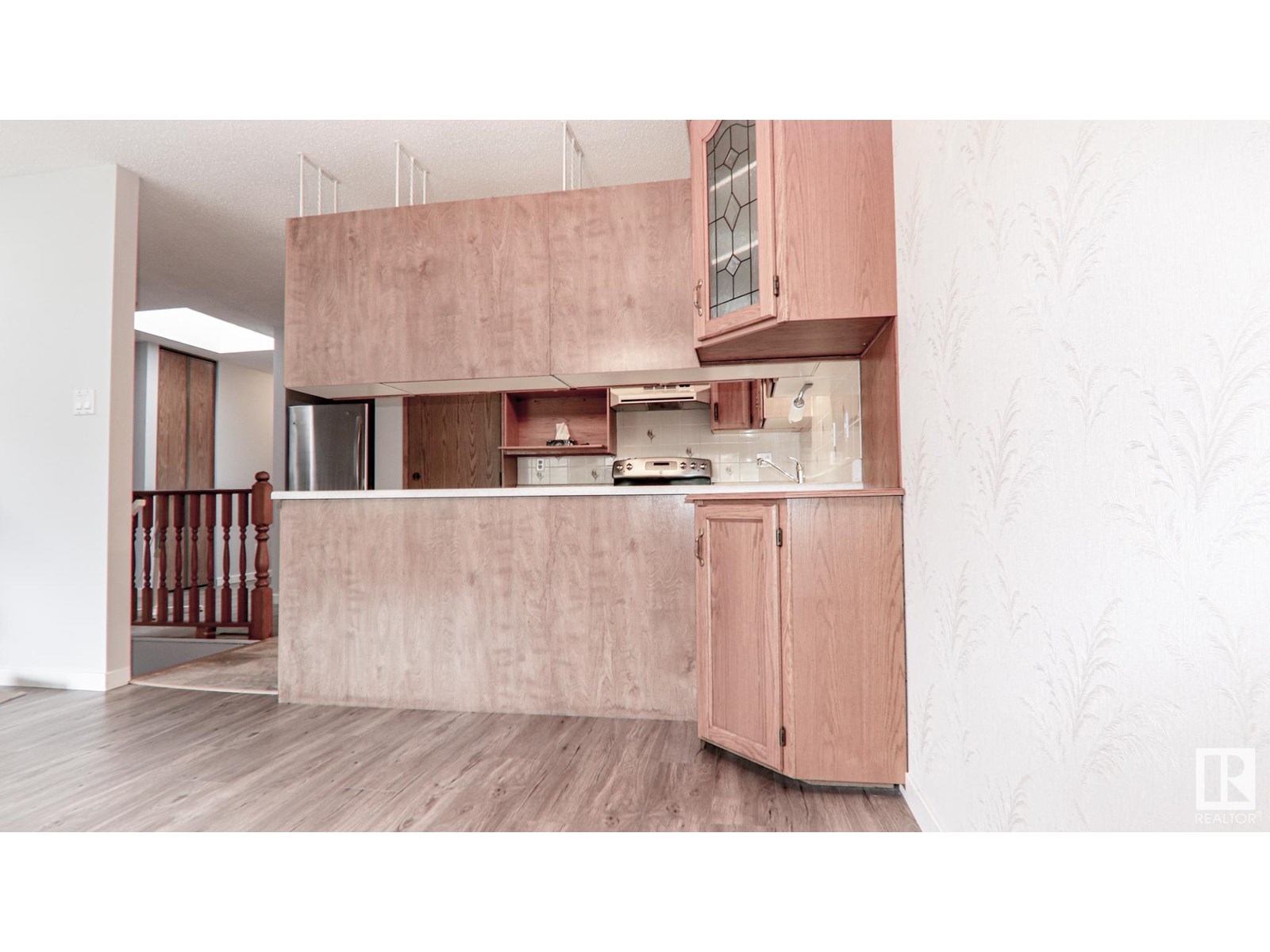 Photo 7 of 10816 11 Av Nw, Edmonton AB