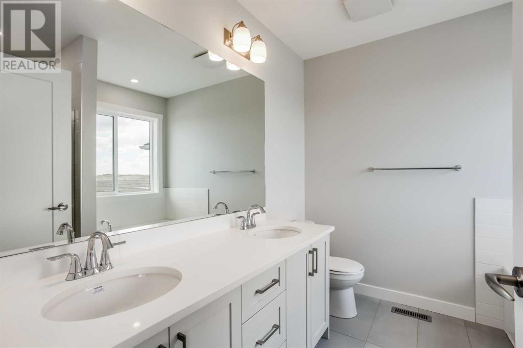 Photo 6 of 461 South Point Glen Sw, Airdrie AB