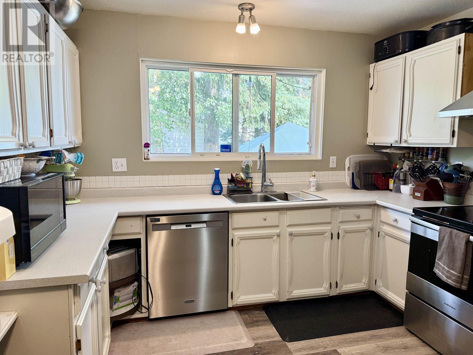 Photo 9 of 2908 Ridgeview Drive, Prince George BC