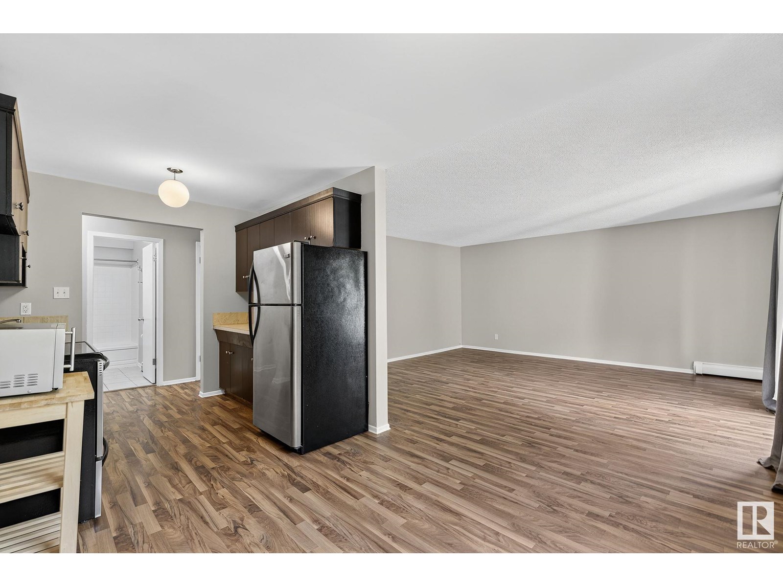 Photo 27 of 37 10525 83 Av Nw Nw, Edmonton AB