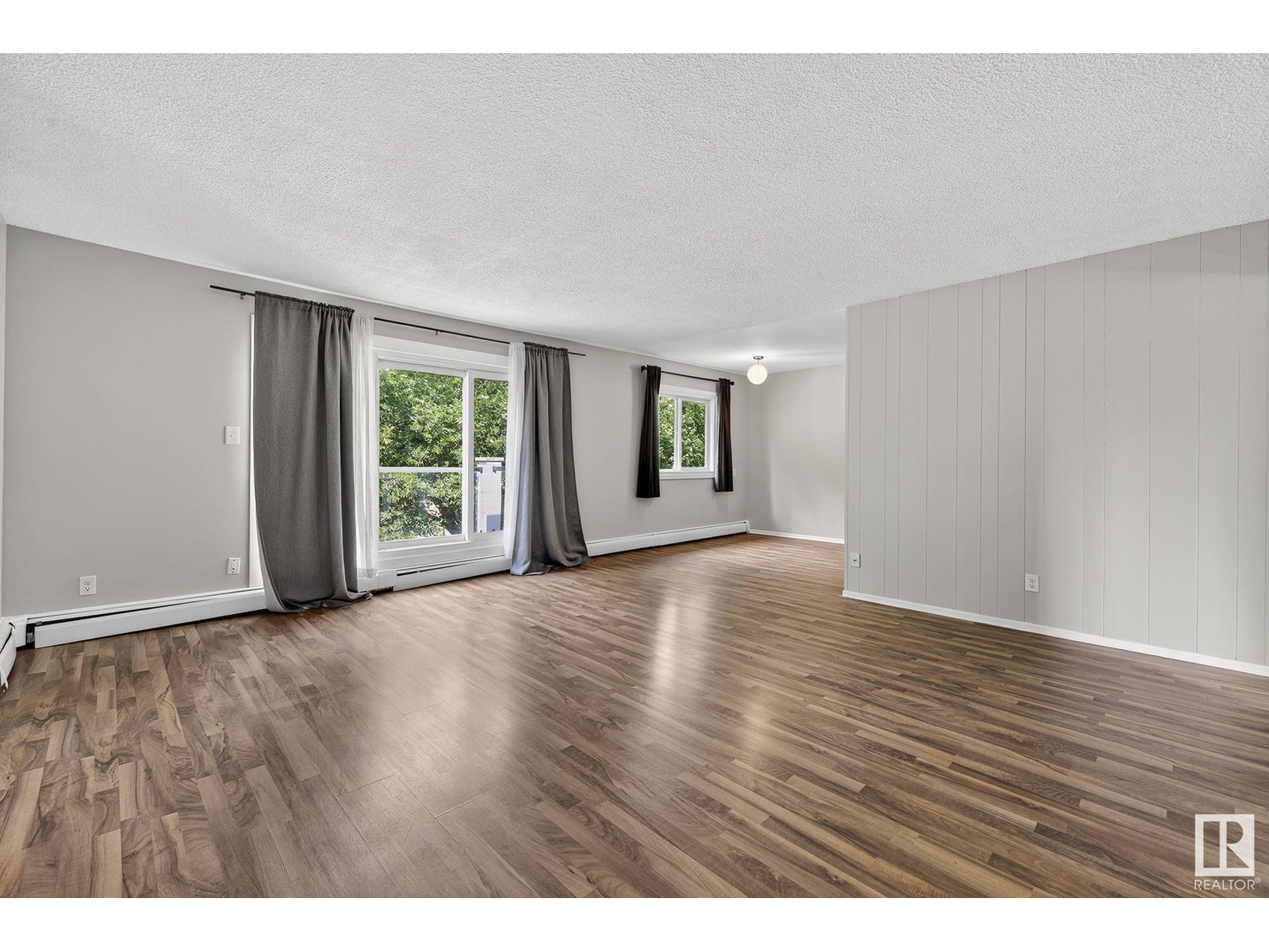Photo 30 of 37 10525 83 Av Nw Nw, Edmonton AB
