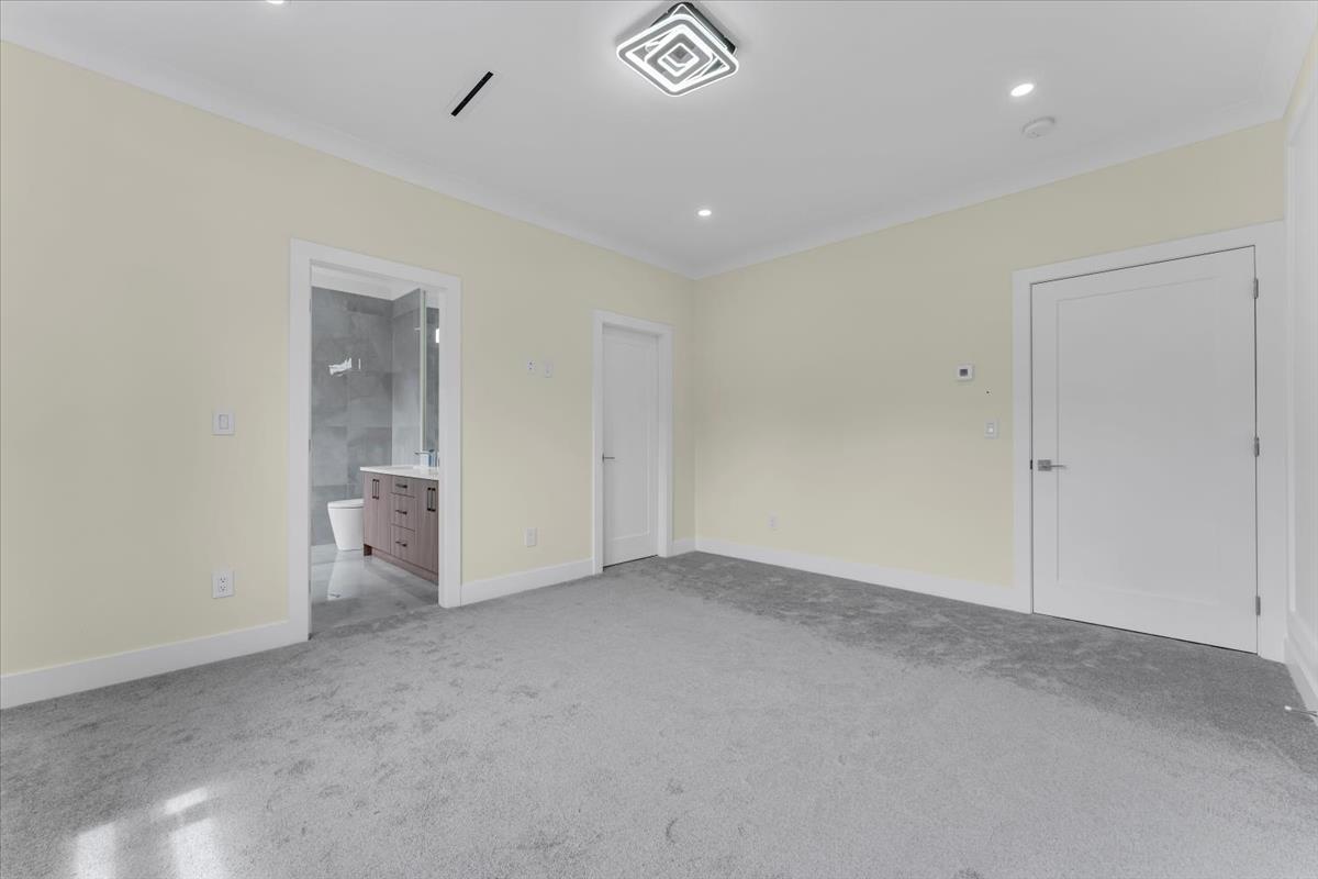 Photo 14 of 16192 78 Avenue, Surrey BC