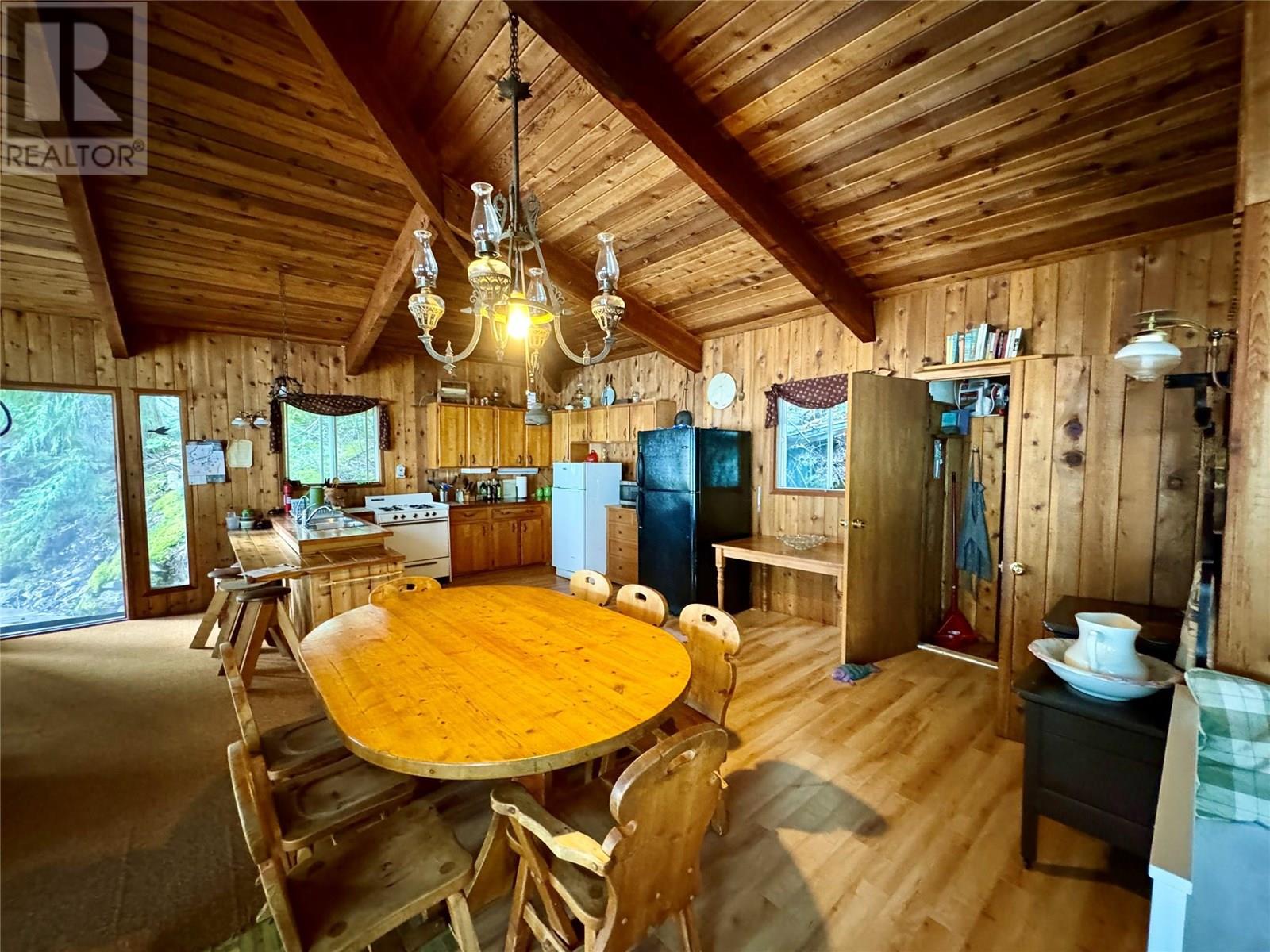 8 Aline Hills Lake, Shuswap Lake