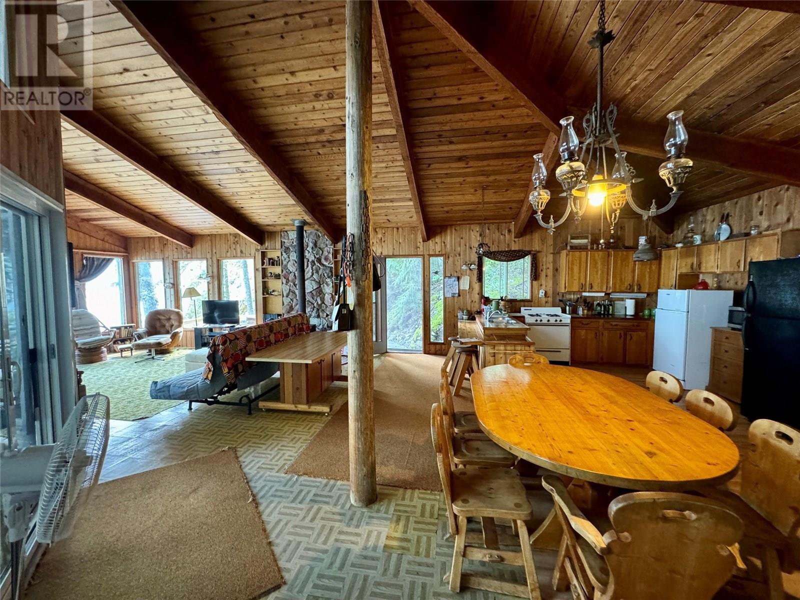  8 Aline Hills Lake, Shuswap Lake