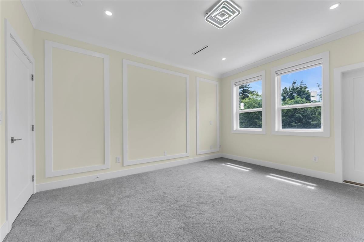 Photo 5 of 16192 78 Avenue, Surrey BC