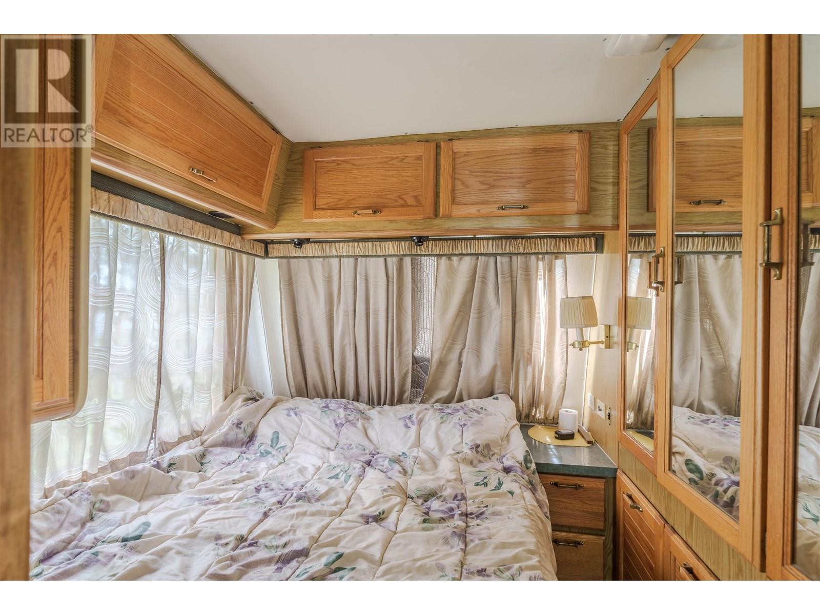 4778 BINNIE ROAD, Lac La Hache