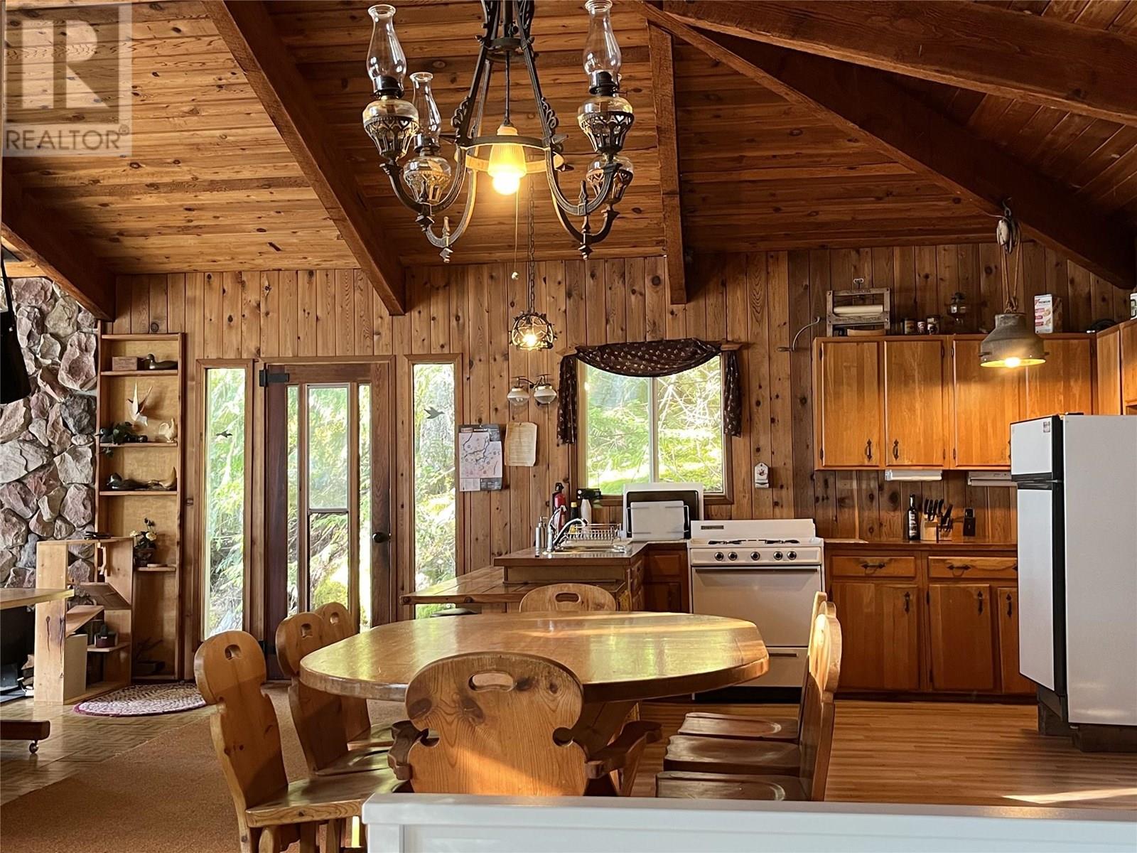  8 Aline Hills Lake, Shuswap Lake