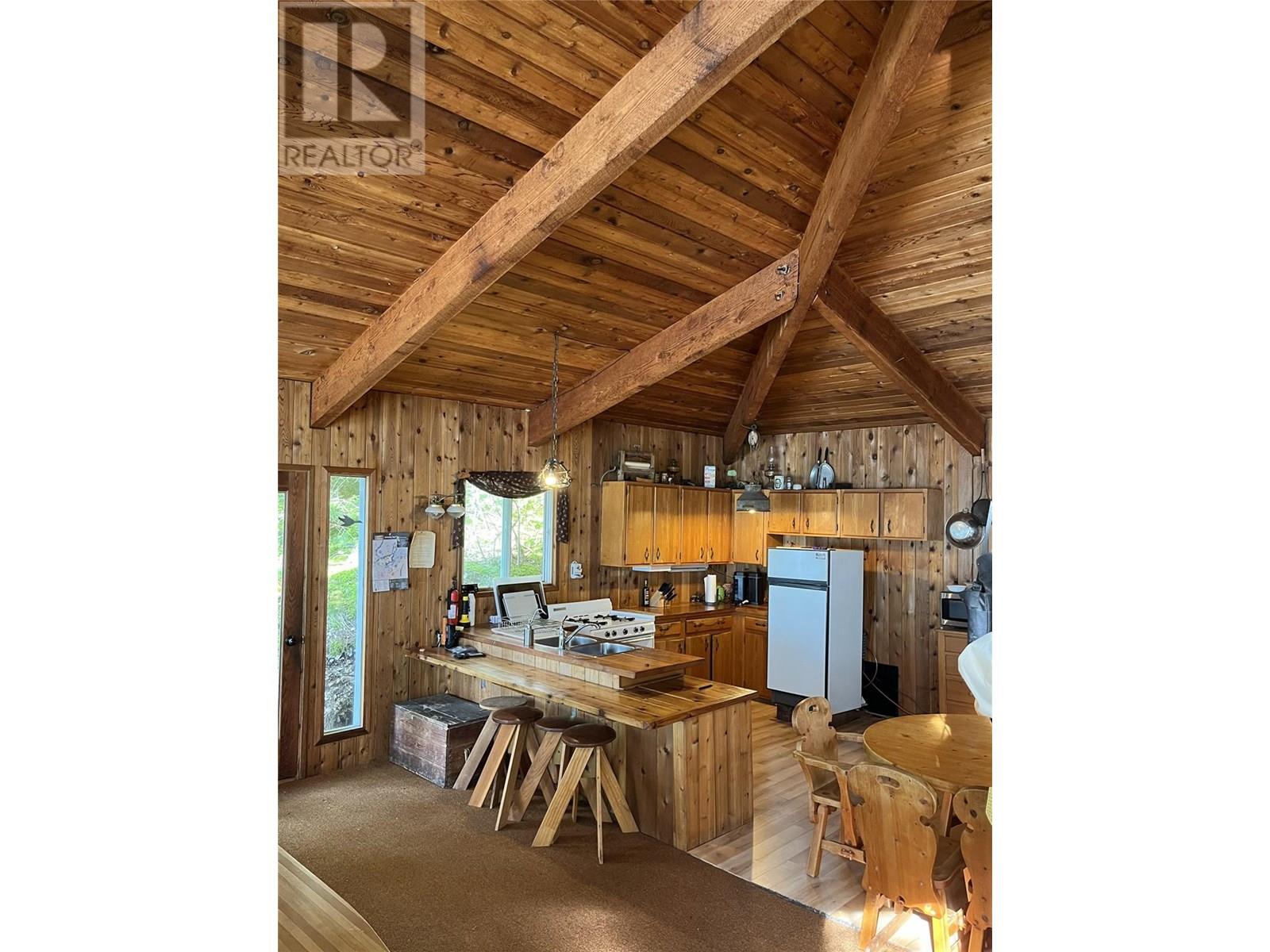  8 Aline Hills Lake, Shuswap Lake