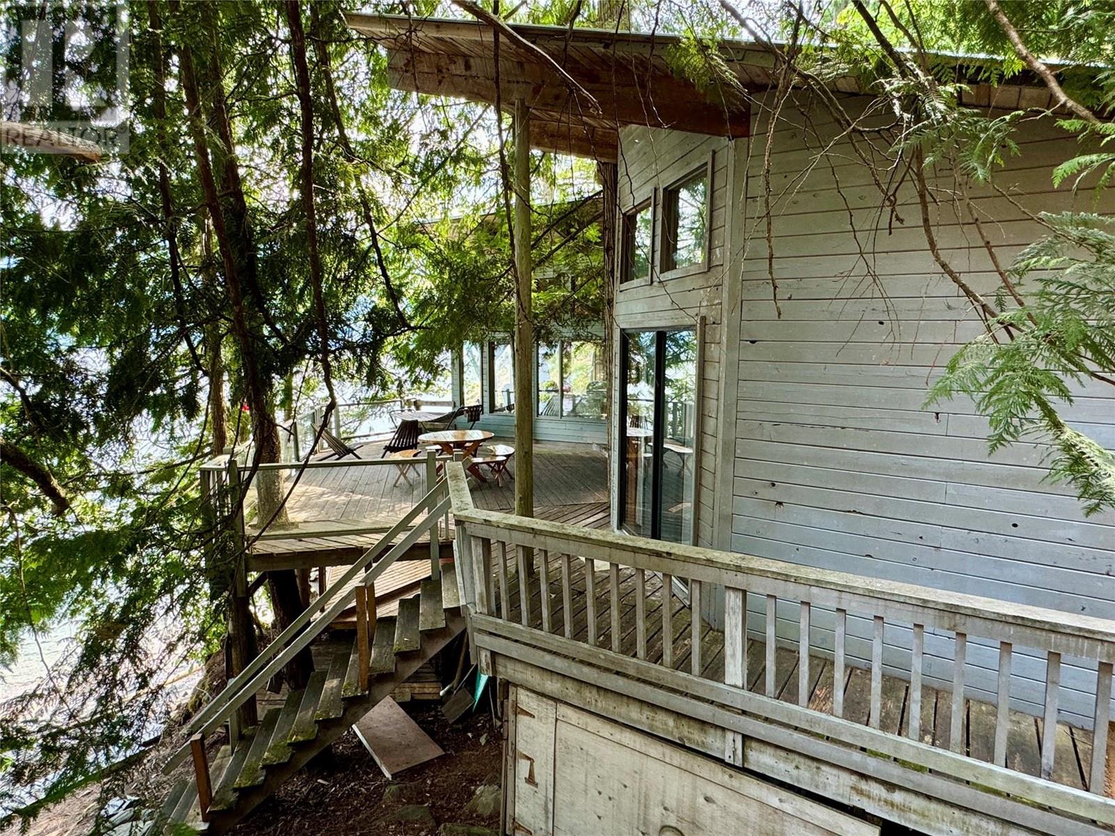  8 Aline Hills Lake, Shuswap Lake