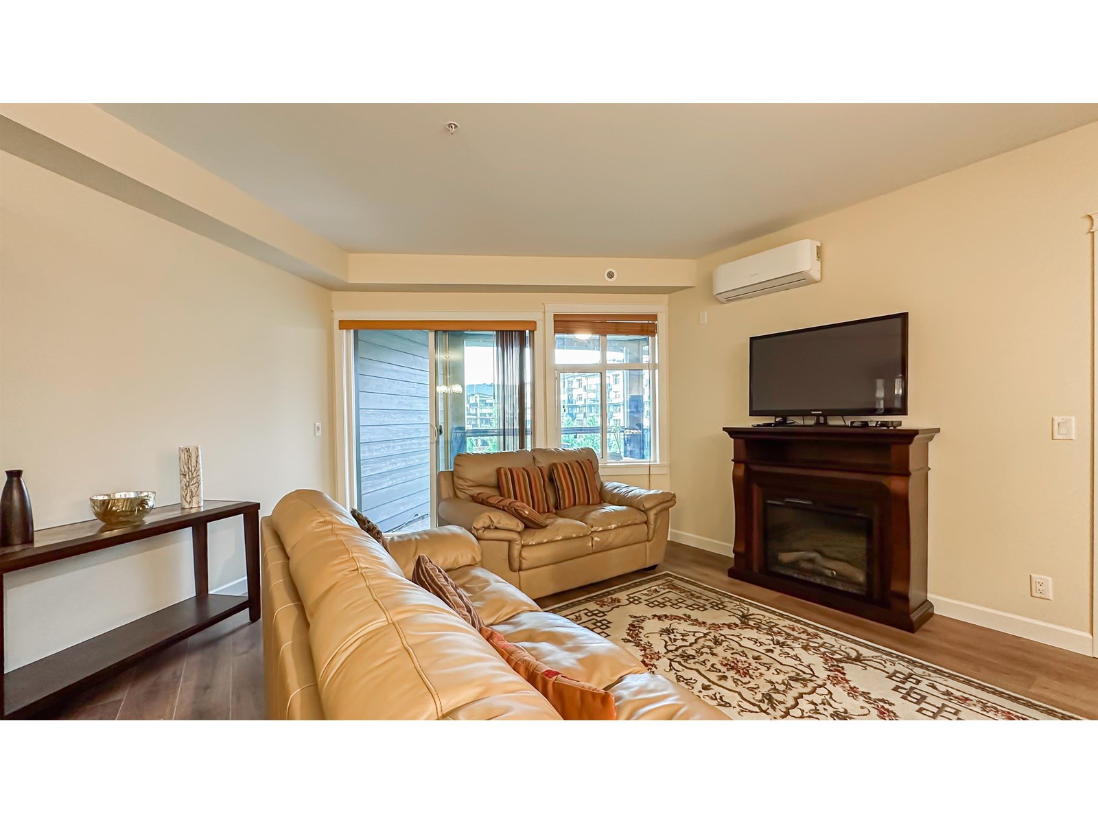 Photo 8 of 407 8526 202 B Street, Langley BC