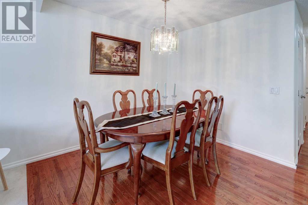 Single Family House for Sale in  Royal Birch Mount NW Royal Oak Calgary 