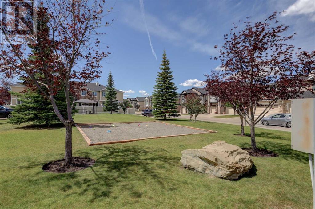Single Family House for Sale in  Royal Birch Mount NW Royal Oak Calgary 