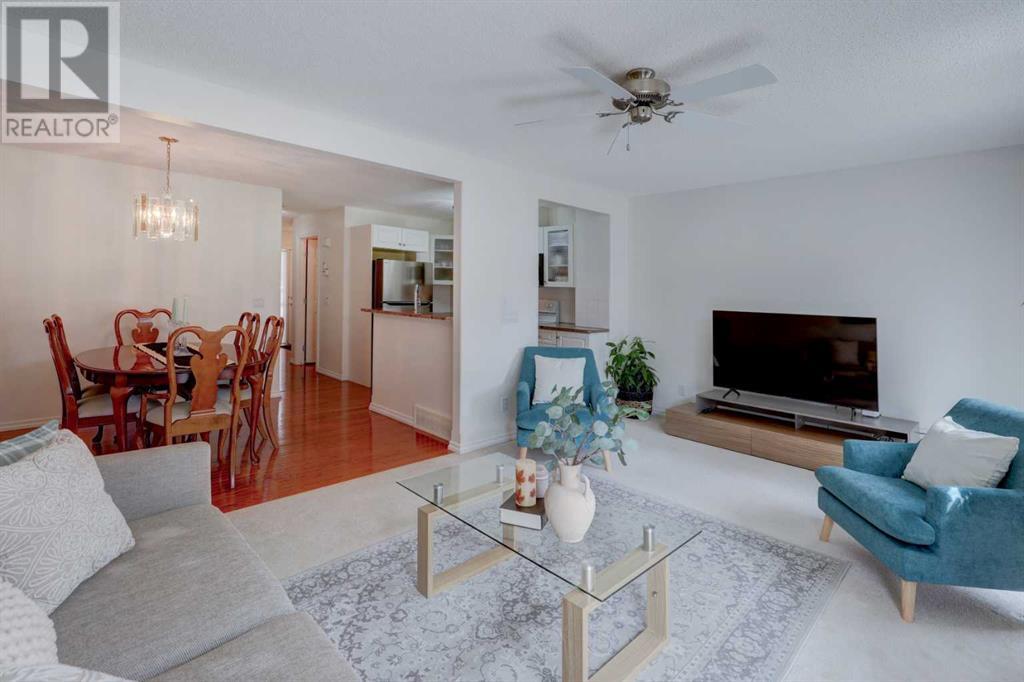 Single Family House for Sale in  Royal Birch Mount NW Royal Oak Calgary 