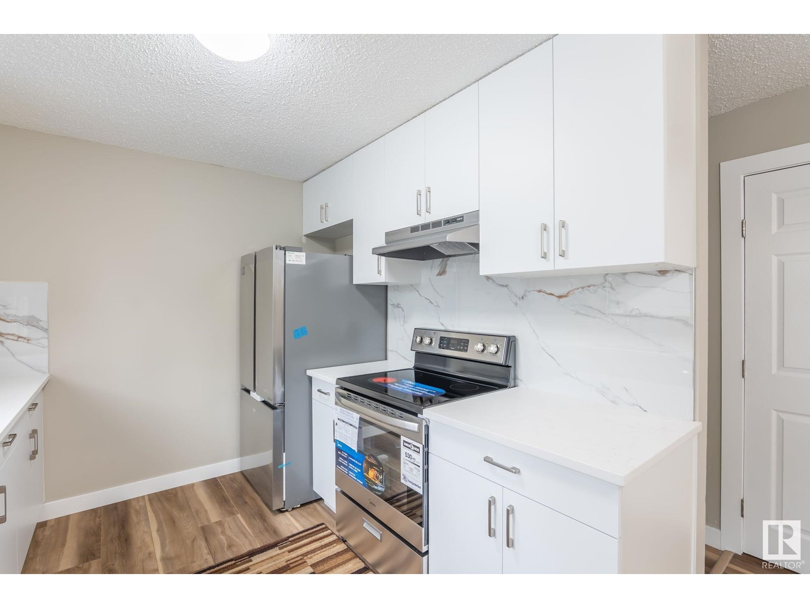 Photo 6 of 3708 12 Av Nw, Edmonton AB