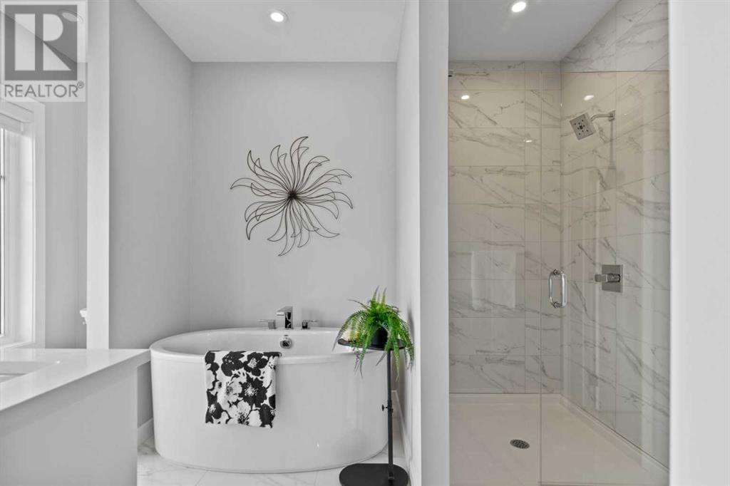 Single Family House for Sale in    Avenue SW West Springs Calgary 