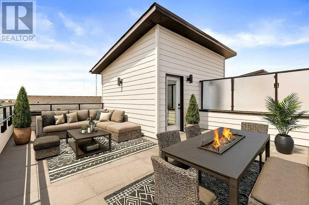 Single Family House for Sale in    Avenue SW West Springs Calgary 