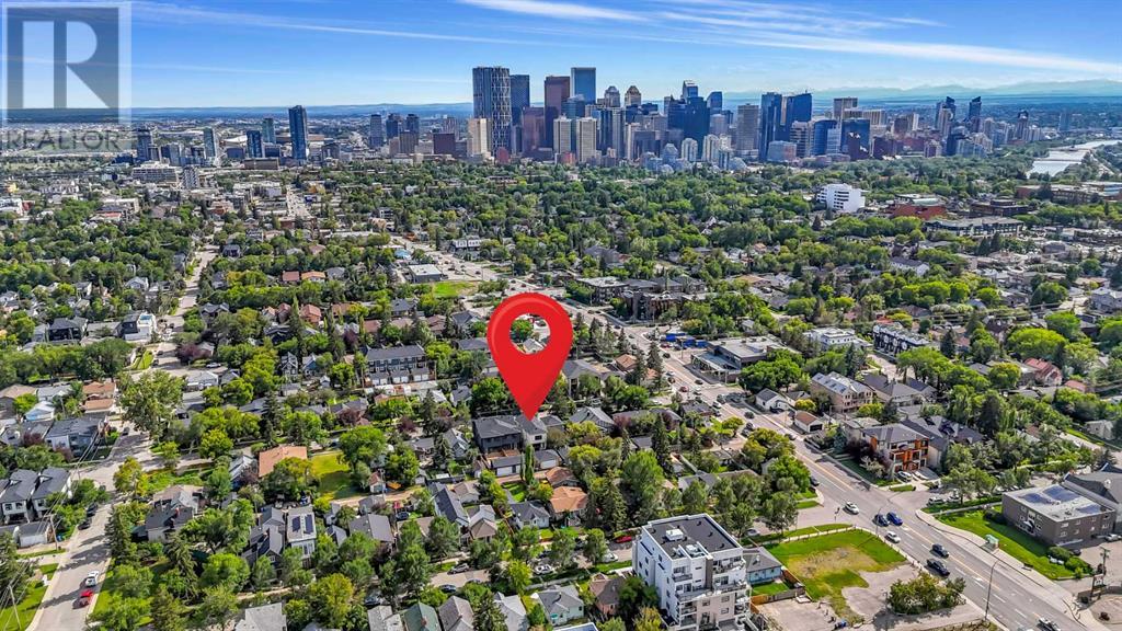 Single Family House for Sale in   Avenue NE Renfrew Calgary 
