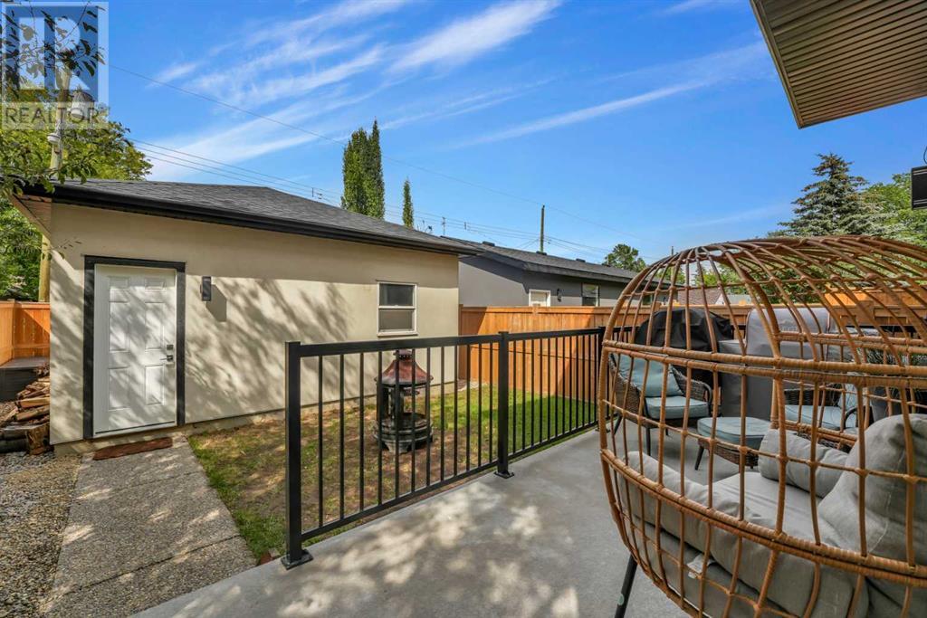 Single Family House for Sale in   Avenue NE Renfrew Calgary 
