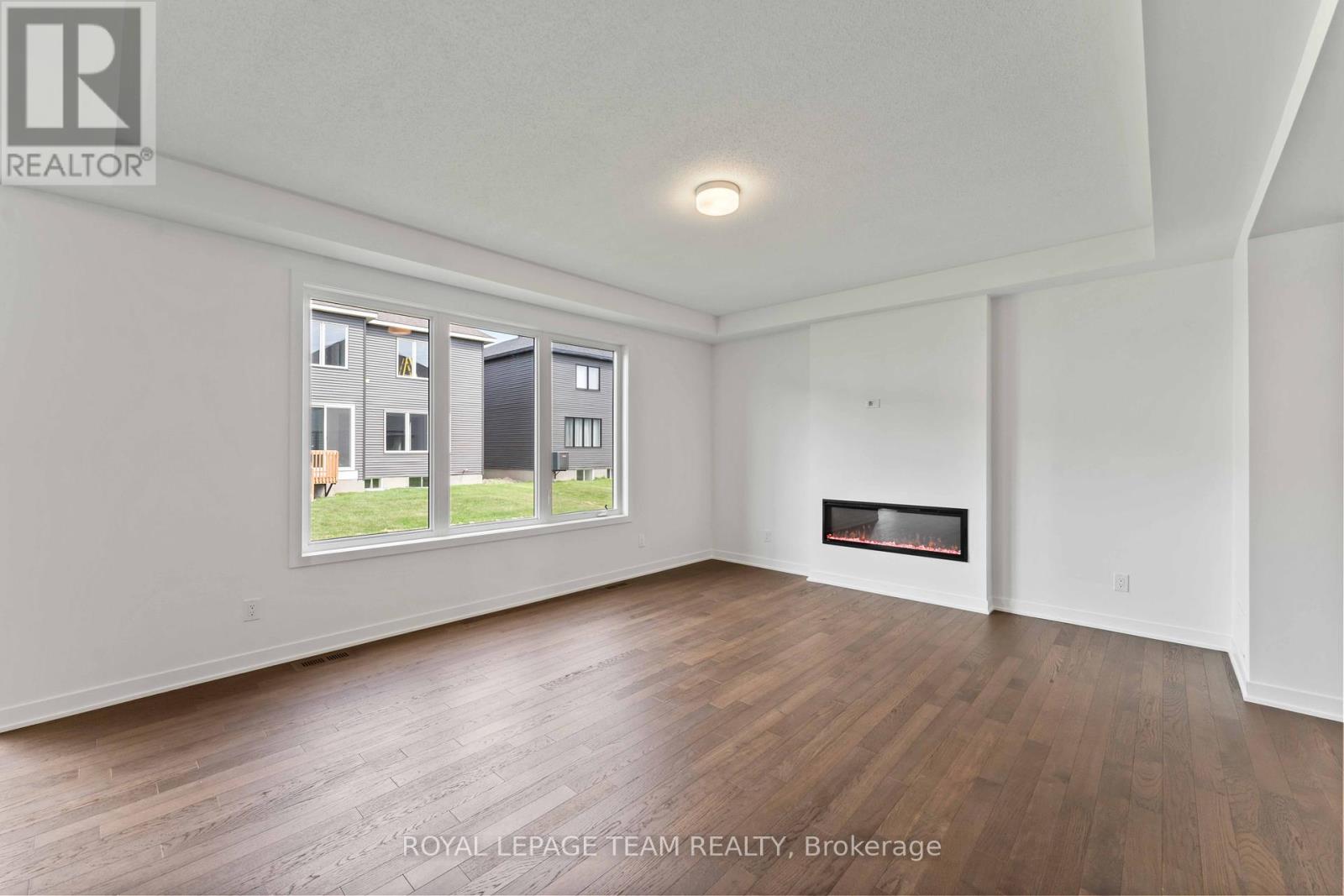 Photo 34 of 686 Fenwick Way, Ottawa ON