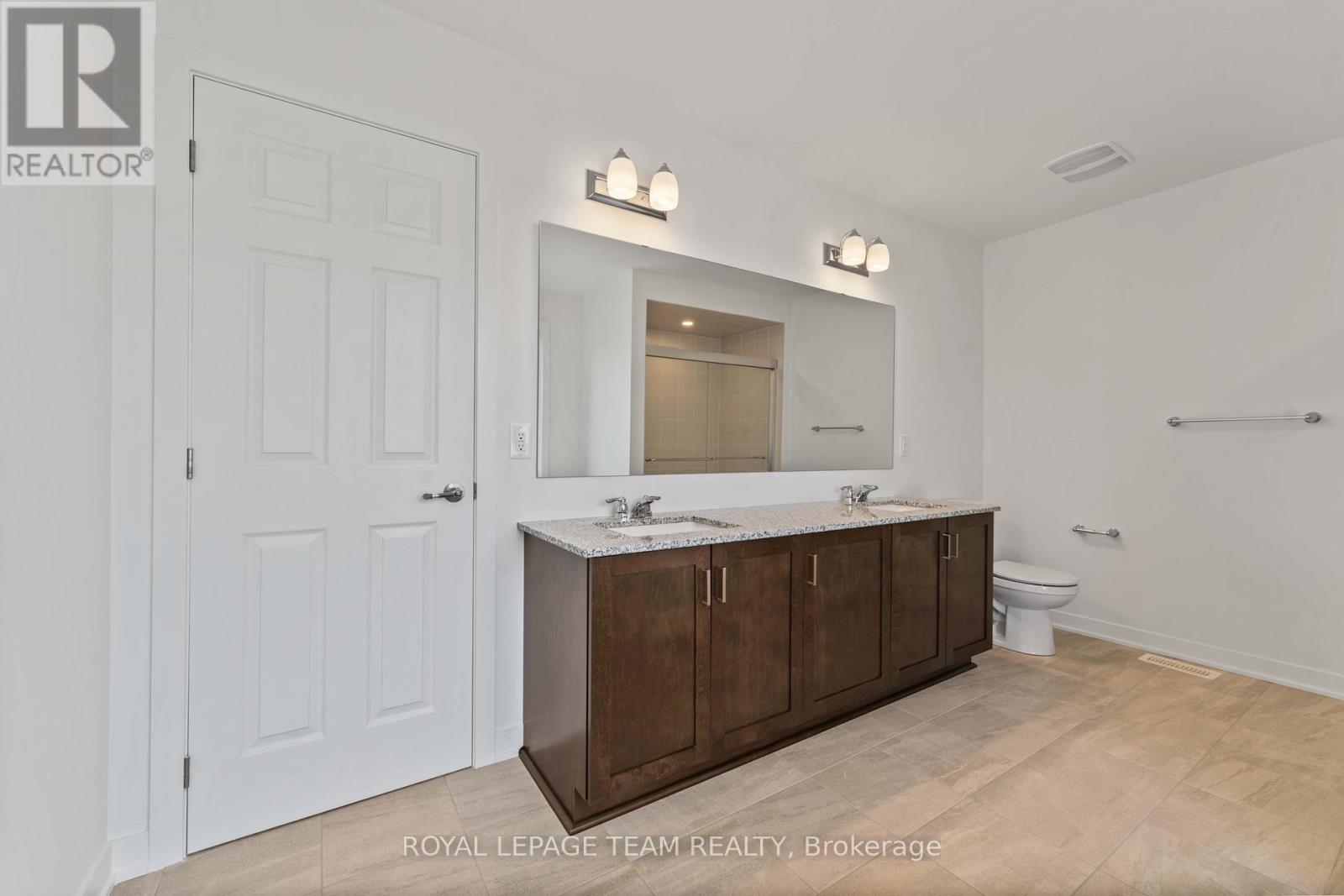 Photo 35 of 686 Fenwick Way, Ottawa ON