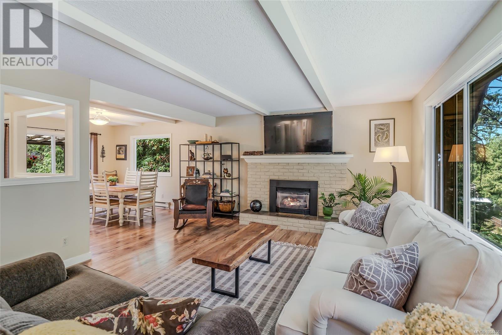 Photo 37 of 6863 Eastwind Dr, Lantzville BC