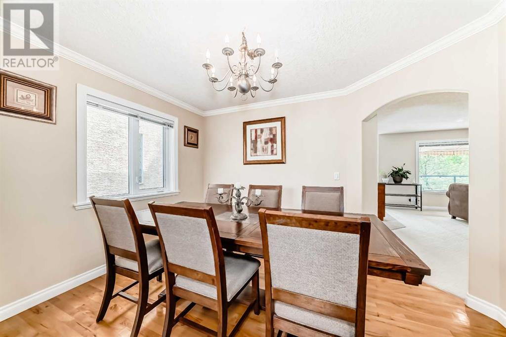 Single Family House for Sale in  Scenic View Close NW Scenic Acres Calgary 