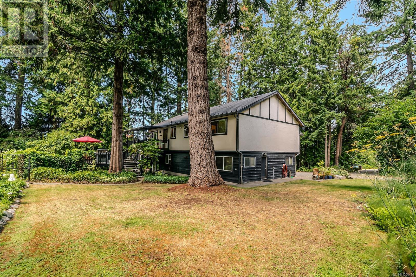 Photo 32 of 6863 Eastwind Dr, Lantzville BC
