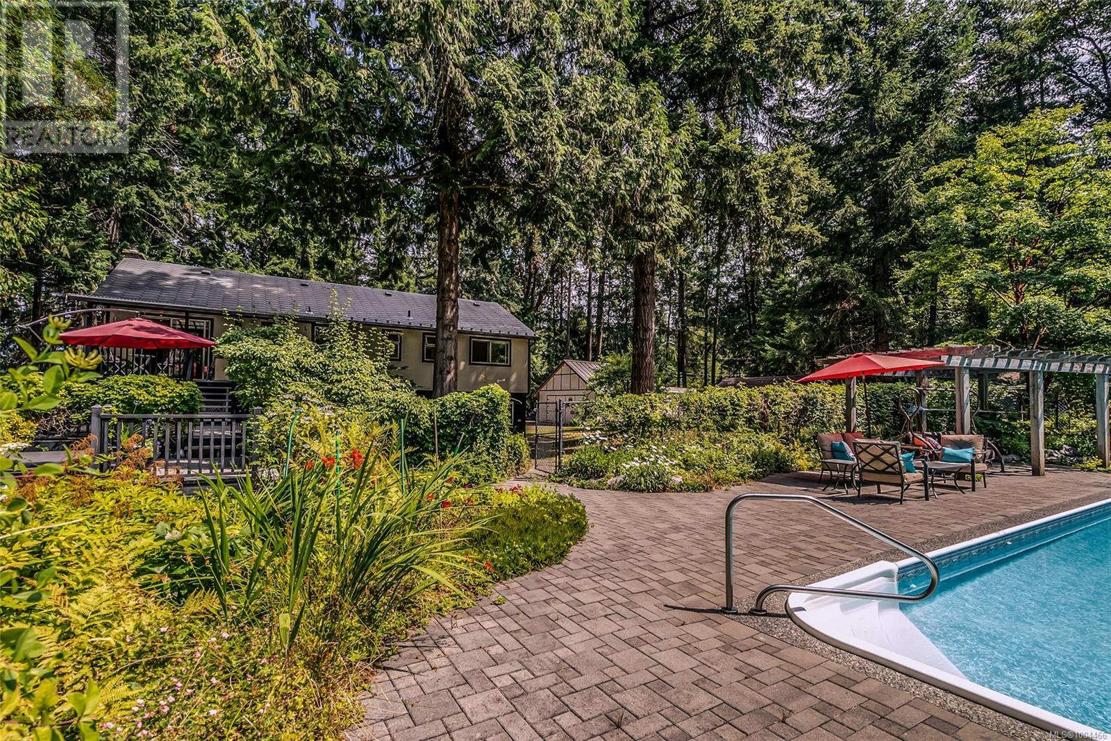 Photo 36 of 6863 Eastwind Dr, Lantzville BC