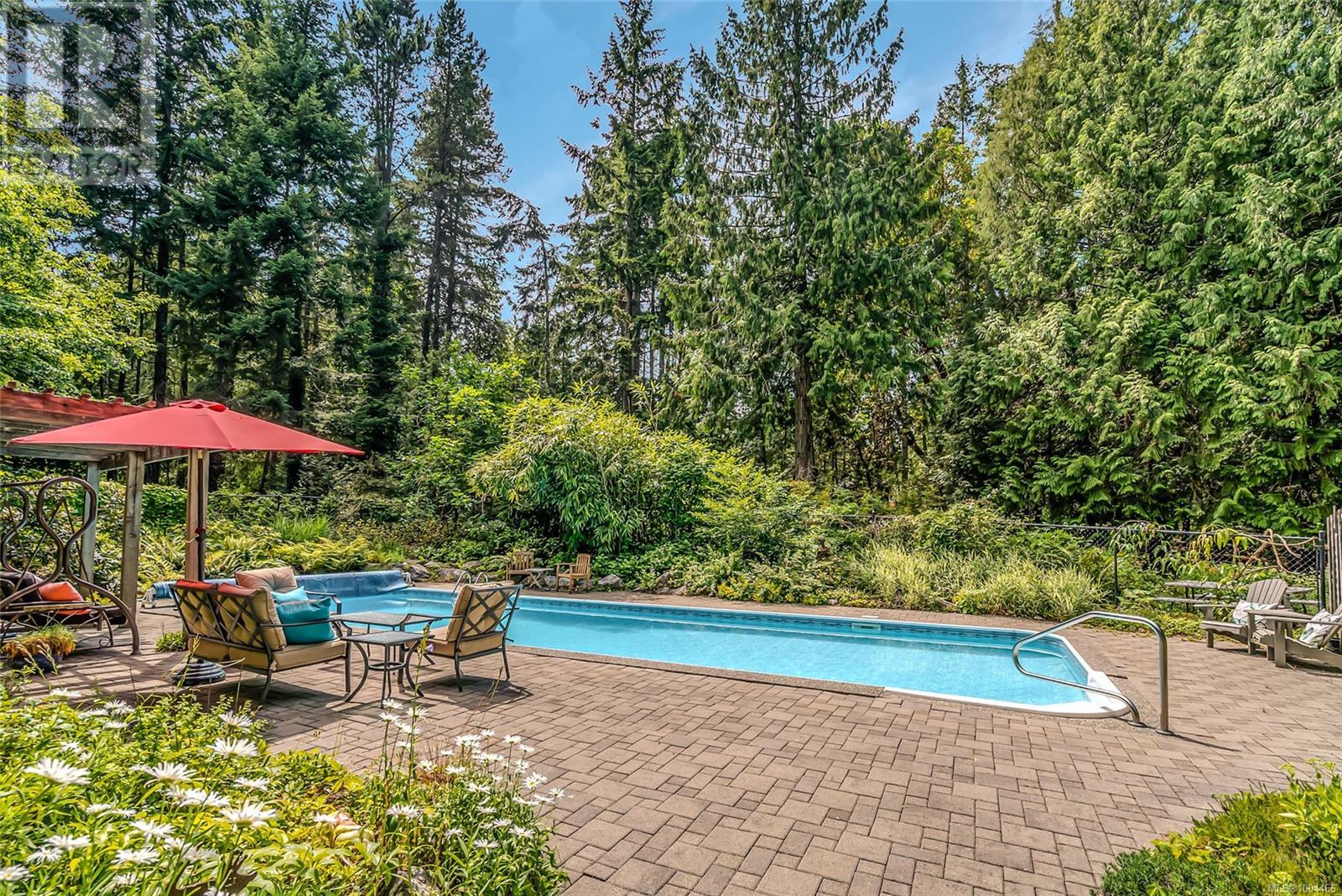 Photo 35 of 6863 Eastwind Dr, Lantzville BC