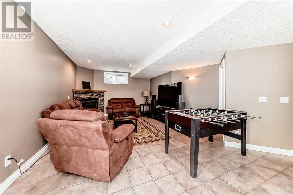 Single Family House for Sale in  Scenic View Close NW Scenic Acres Calgary 
