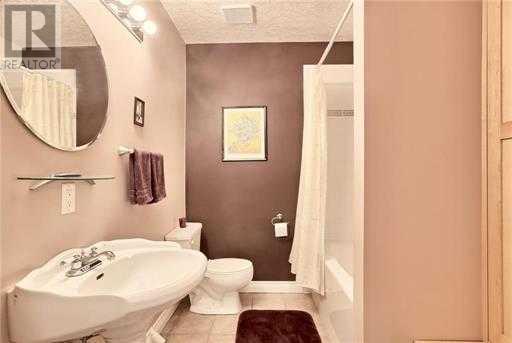 Single Family House for Sale in  Scenic View Close NW Scenic Acres Calgary 