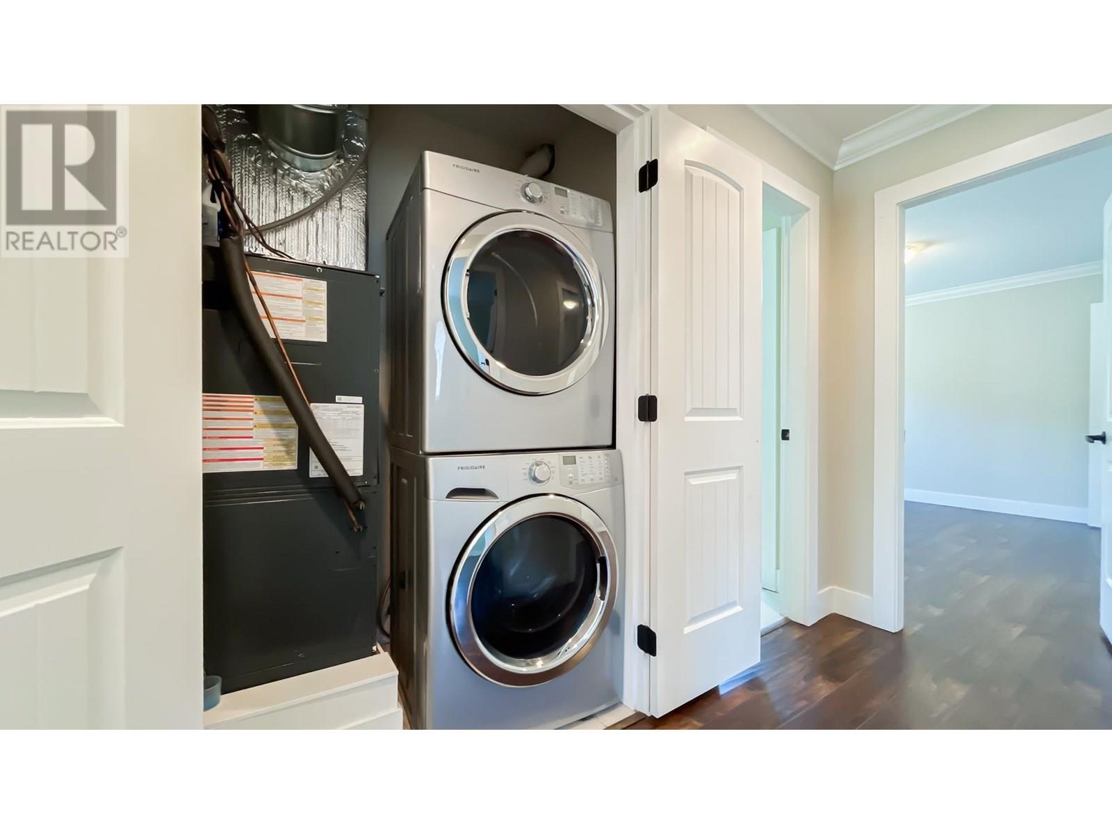 Photo 32 of 260 Hampton Street, New Westminster BC