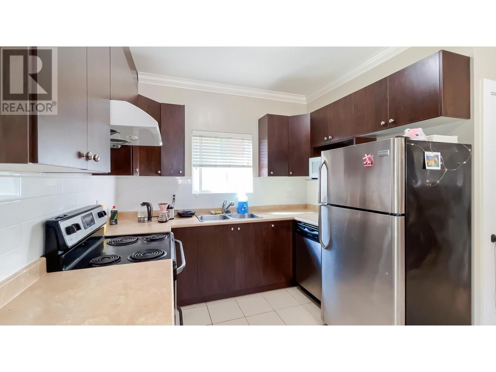 Photo 36 of 260 Hampton Street, New Westminster BC