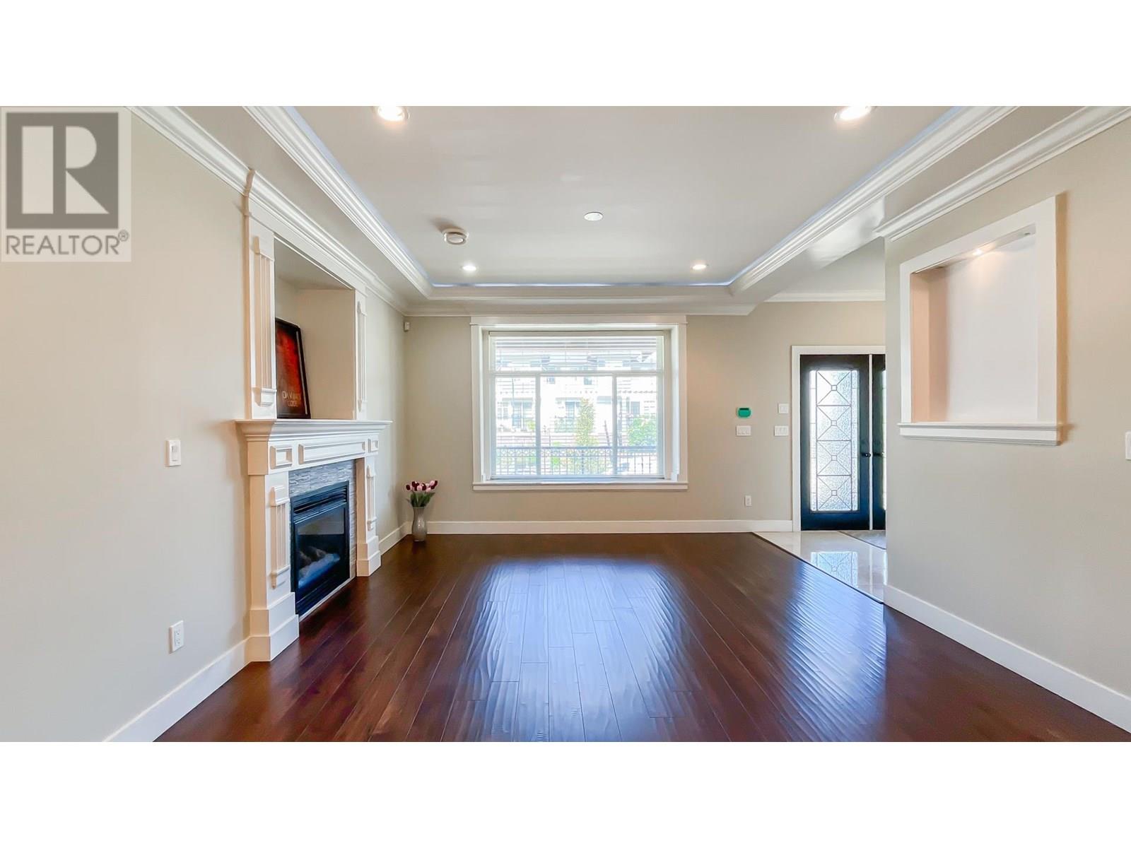 Photo 5 of 260 Hampton Street, New Westminster BC