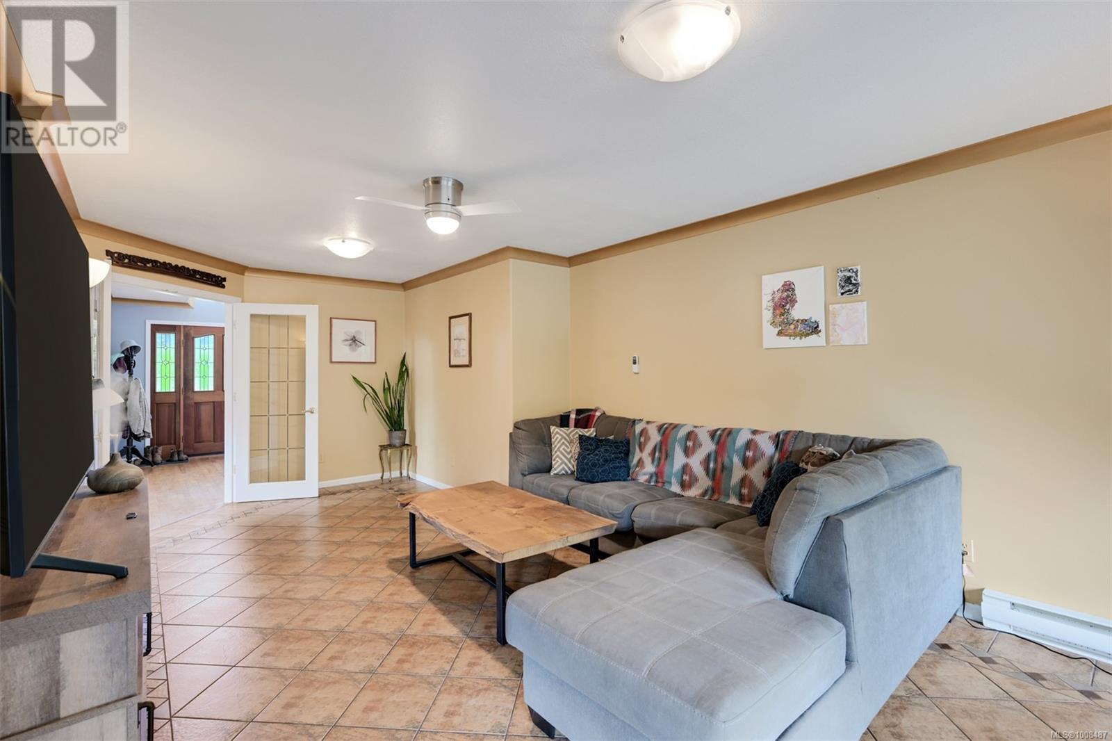 3529 Dougan Dr, Cobble Hill