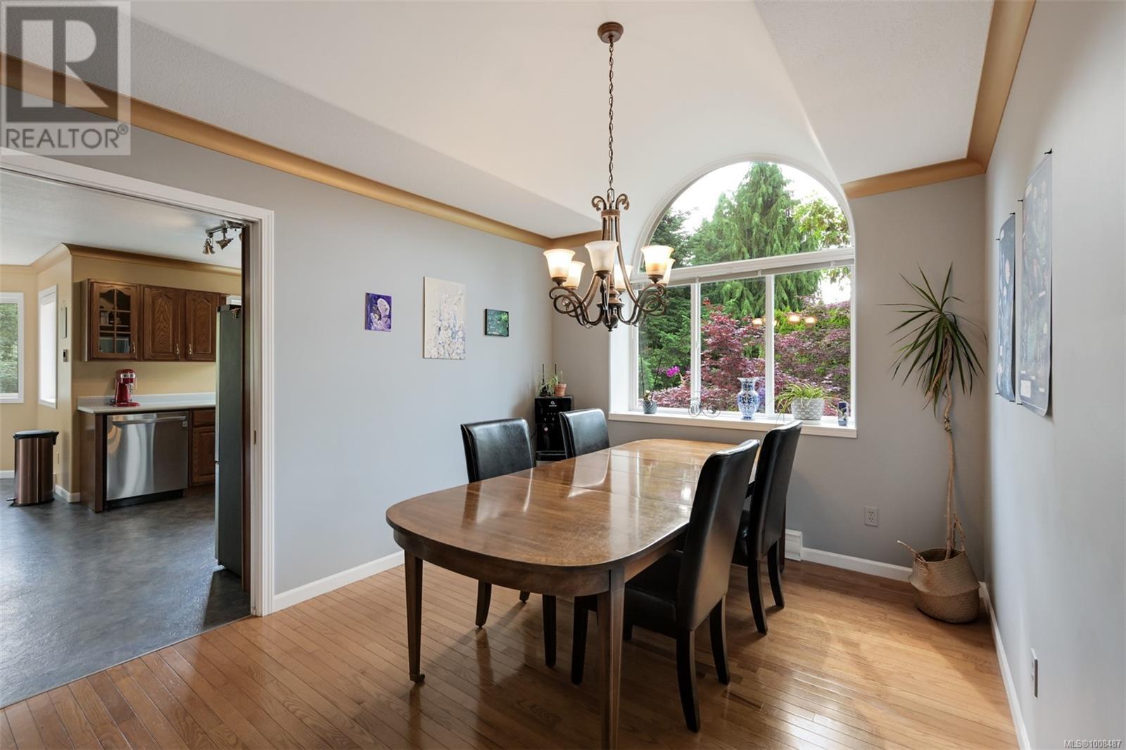 3529 Dougan Dr, Cobble Hill