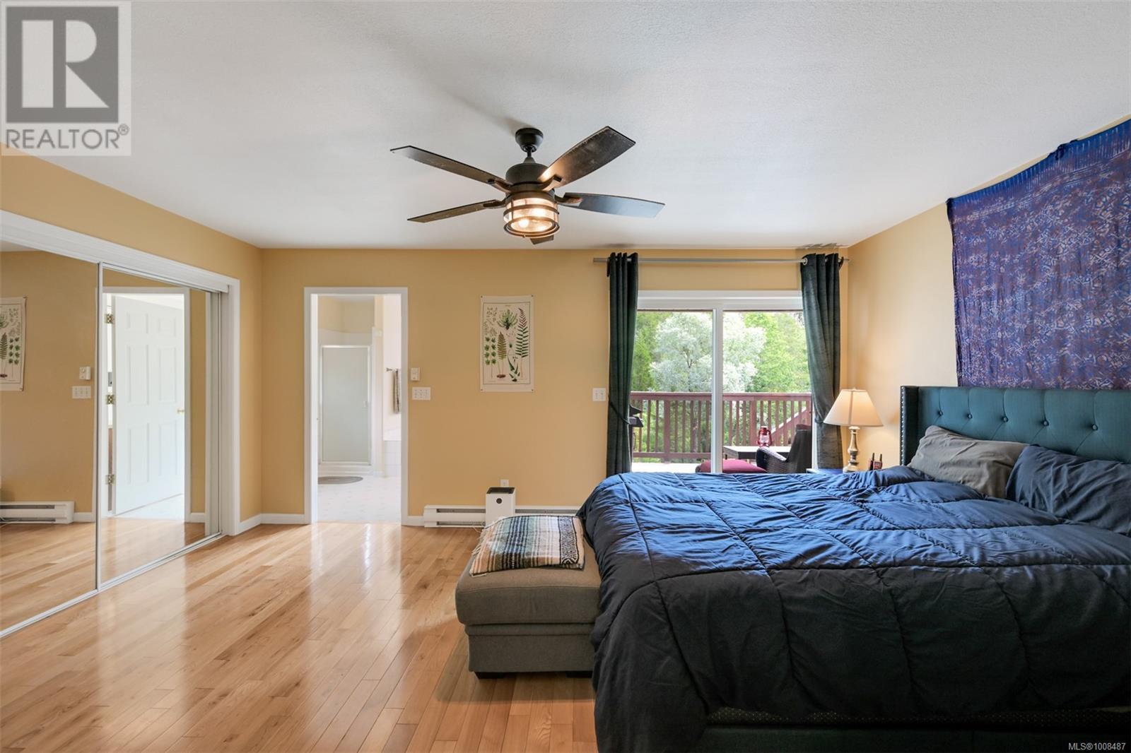 3529 Dougan Dr, Cobble Hill