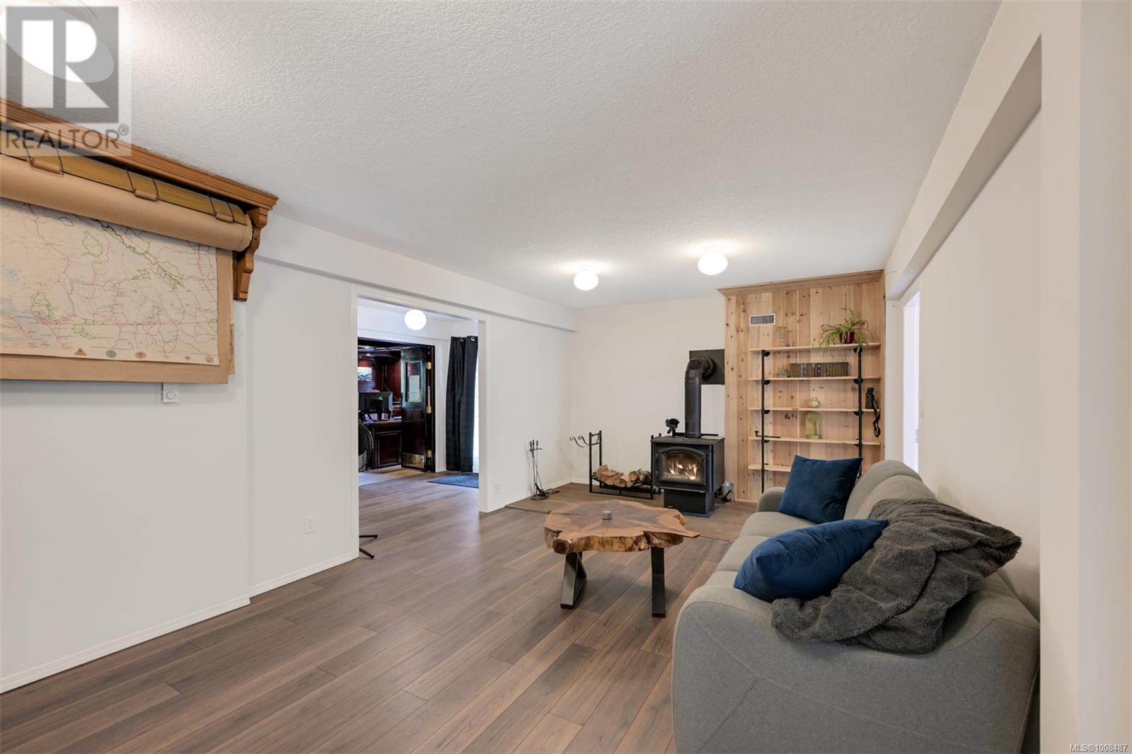 3529 Dougan Dr, Cobble Hill