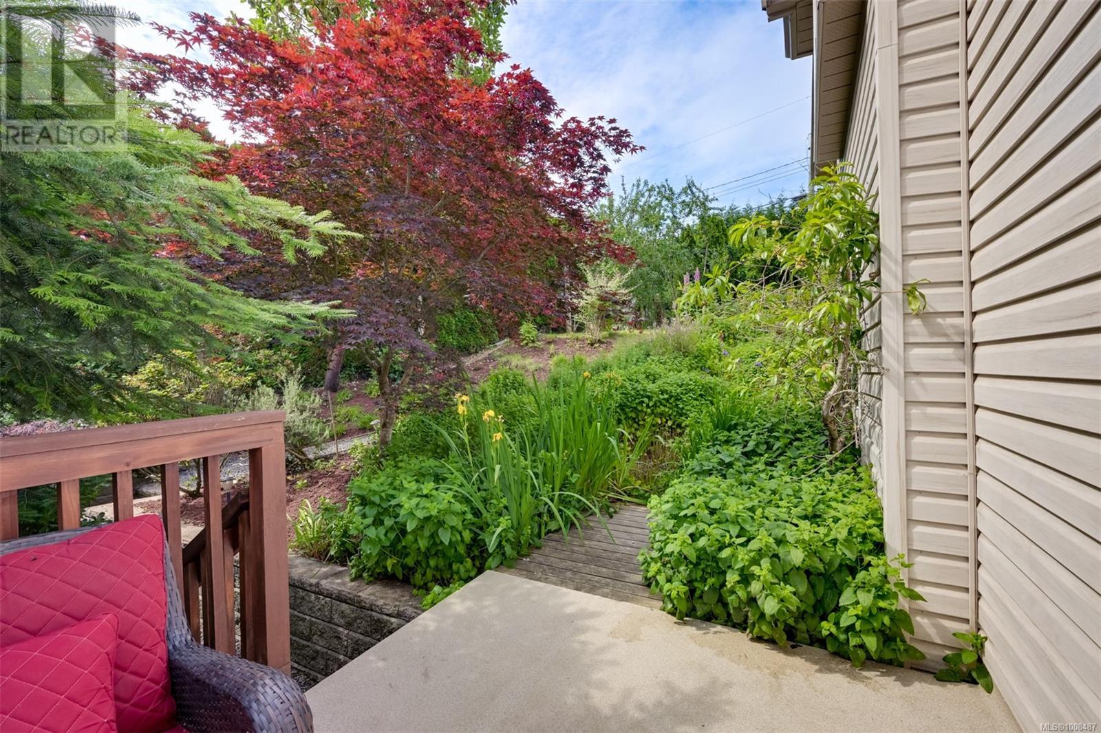 3529 Dougan Dr, Cobble Hill