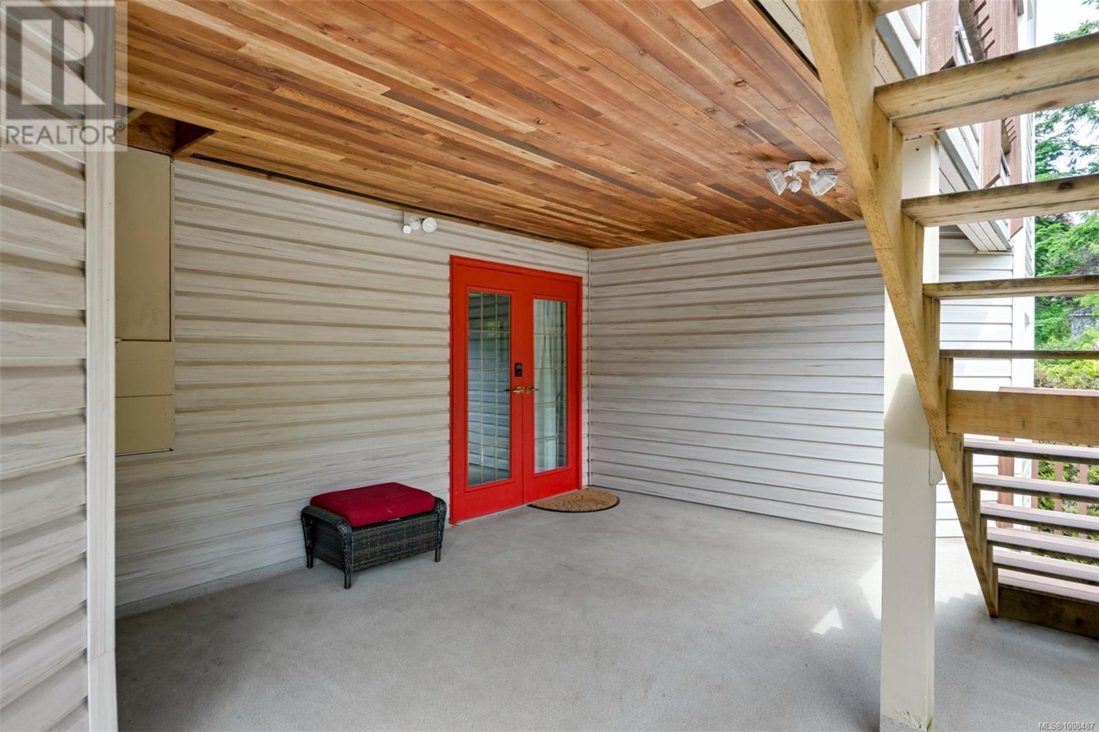 3529 Dougan Dr, Cobble Hill