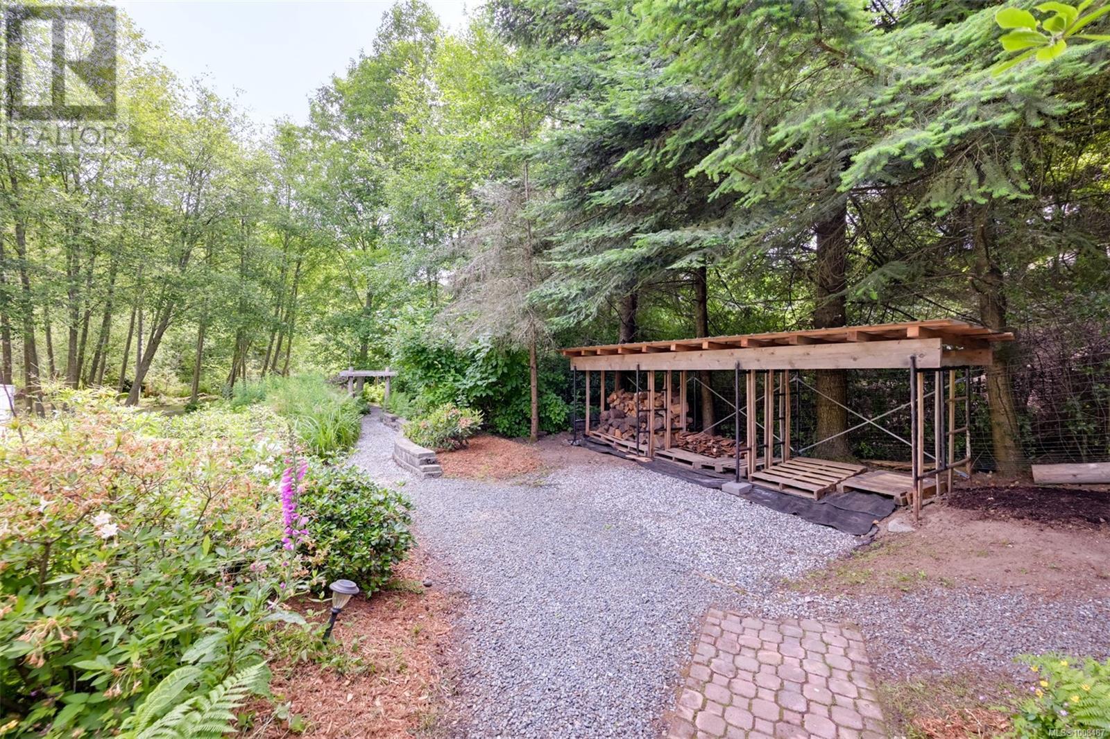 3529 Dougan Dr, Cobble Hill